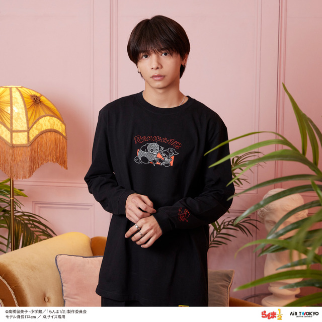 AIR TWOKYOがTVアニメ『らんま1/2』のグッズを販売。「ネオン中華ロングスリーブTシャツ 1（早乙女乱馬）」（C）高橋留美子・小学館／「らんま1/2」製作委員会