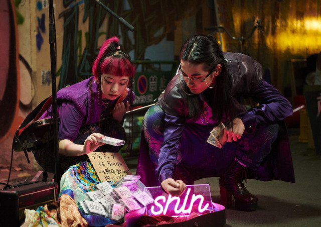 『パリピ孔明 THE MOVIE』場面写真