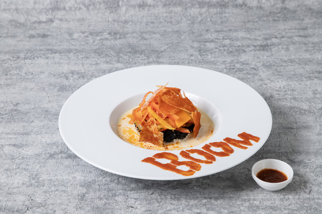 爆豪勝己のBOOM担々ミートライス（C）堀越耕平／集英社