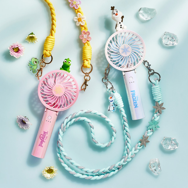 ハンディファン　各4,000円/ マルチストラップ　各2,000円