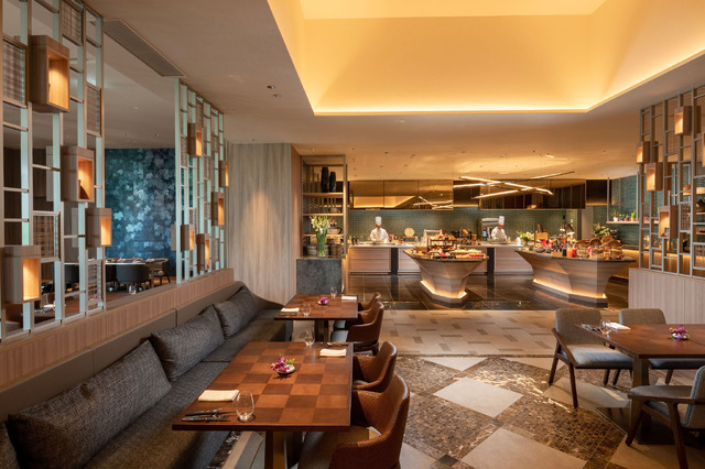 ヒルトン広島6階　オールデイダイニング「モザイク」　内観