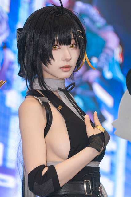 漂泊者（女）／月海つくね（X：@XaiabP）