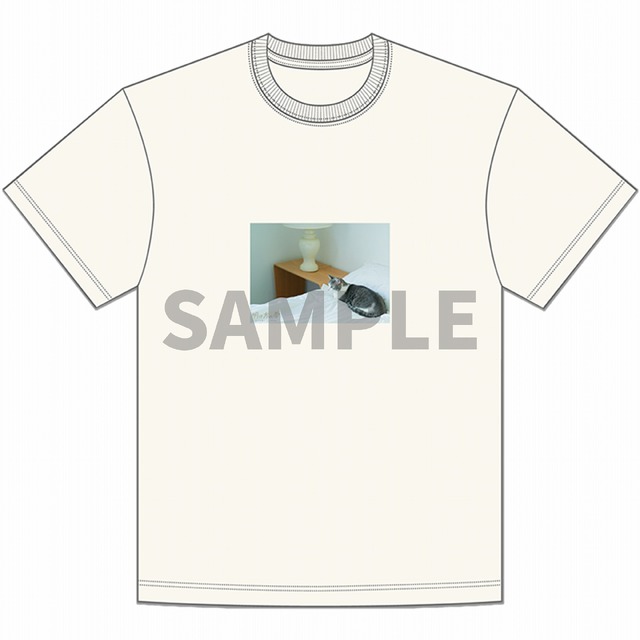 「佐々木琴子1st写真集 明け方の夢」発売記念グッズ「Tシャツ」