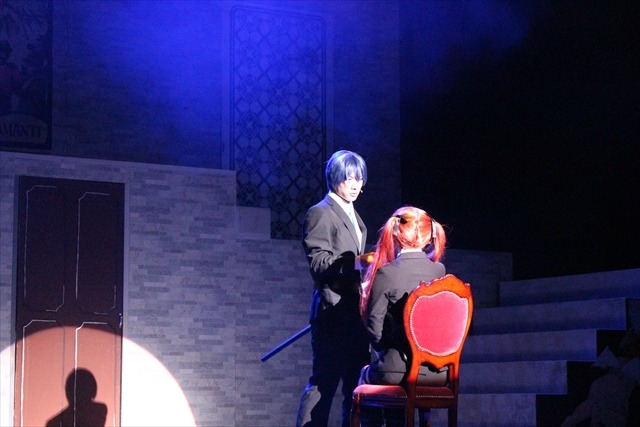 「アルカナ・ファミリア Valentino」衝撃の展開に怒涛のアクション、舞台ならではの演出がみどころ