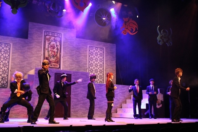 「アルカナ・ファミリア Valentino」衝撃の展開に怒涛のアクション、舞台ならではの演出がみどころ