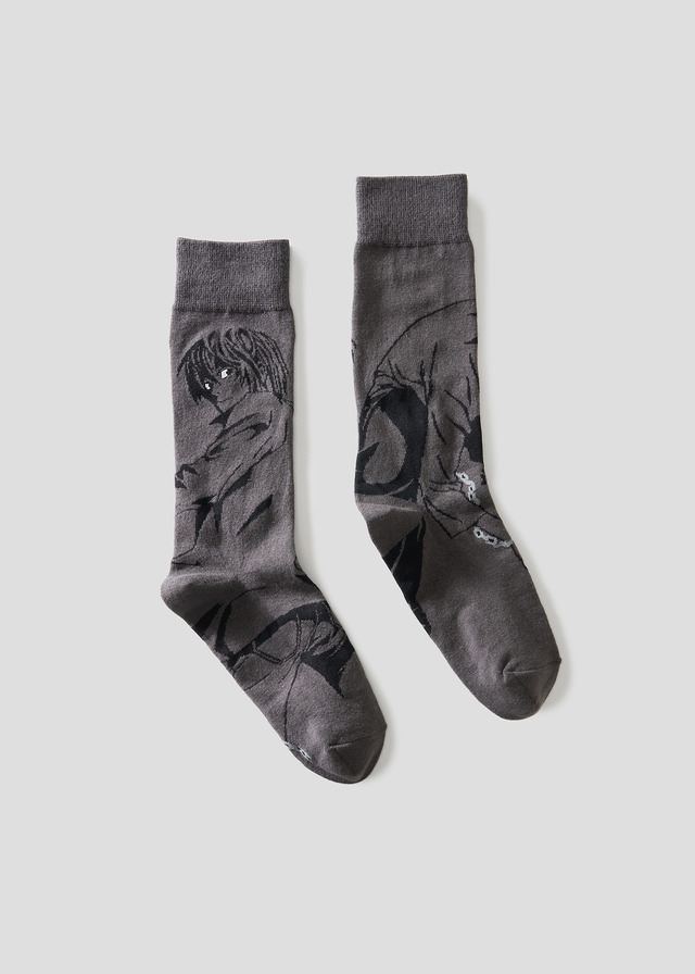 『DEATH NOTE』×グラニフ「月＆L｜ロングソックス」（C）大場つぐみ・小畑健／集英社