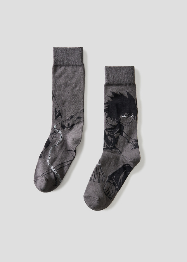 『DEATH NOTE』×グラニフ「月＆L｜ロングソックス」（C）大場つぐみ・小畑健／集英社