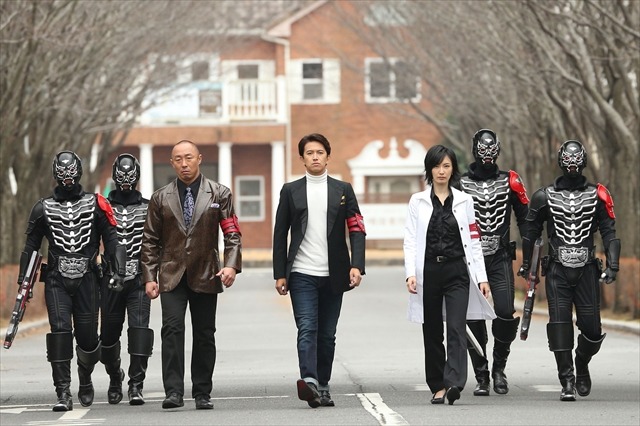 「仮面ライダー1号」に地獄大使が復活、立花藤兵衛の孫・麻由が登場