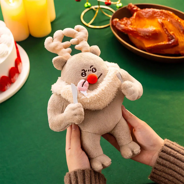 早めの予約を！「ちいかわ」新作クリスマスグッズがズラリ―チキンになっちゃったハチワレや強そうなトナカイまで