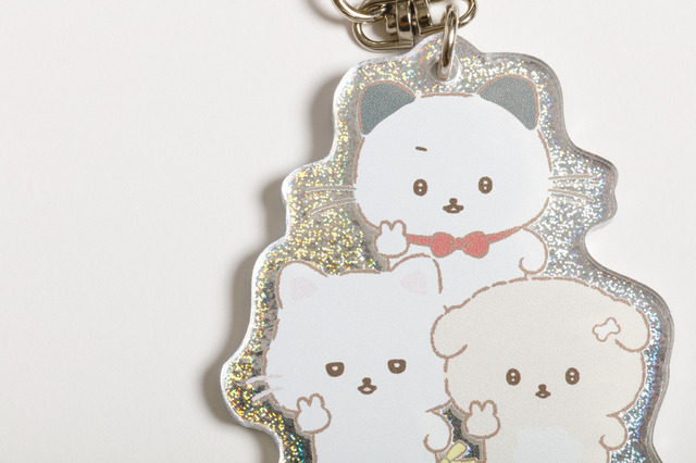 いしよわちゃん後輩ちゃん登場テーマ「ホログラムキーホルダー」（C）2025 SAN-X CO., LTD. ALL RIGHTS RESERVED.