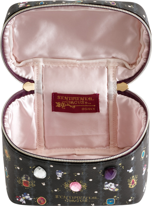 センチメンタルサーカス新テーマ 永遠の魔法と願いのグリモワール「バニティポーチ」（C）2025 SAN-X CO., LTD. ALL RIGHTS RESERVED.