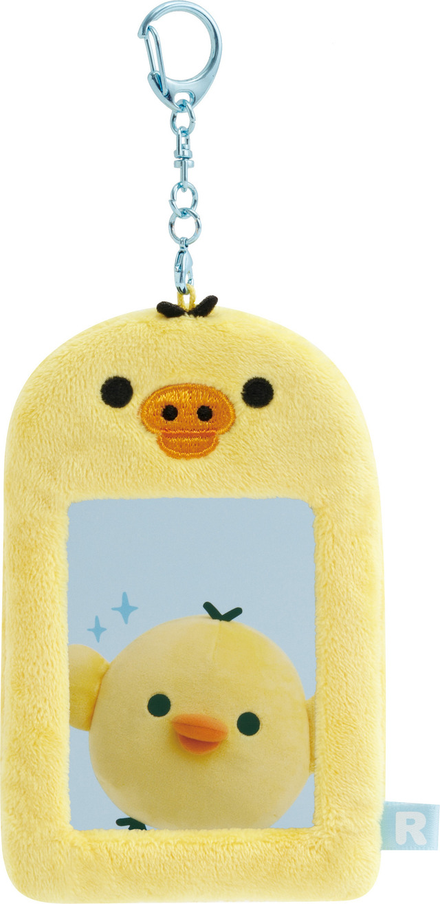 「ぬいぐるみフォトキーホルダー　キイロイトリ」（C）2025 SAN-X CO., LTD. ALL RIGHTS RESERVED.