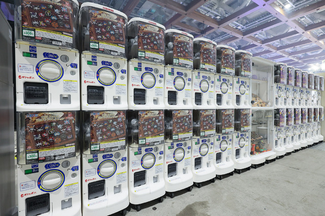 ガシャポン コーナー-Gashapon  Corner