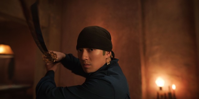 ロロノア・ゾロ役：新田真剣佑