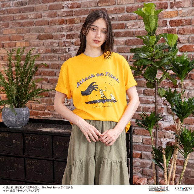 TVアニメ『進撃の巨人』×AIR TWOKYO「シーンイラストTシャツ 6（そんなもん 何度でも巻いてやる）」（C）諫山創・講談社／「進撃の巨人」The Final Season製作委員会