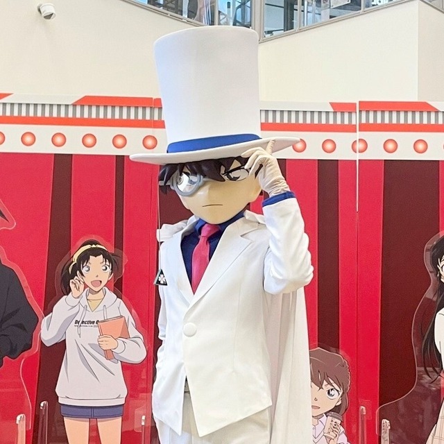 名探偵コナン」新一＆蘭たちがクリスマスイルミネーションで