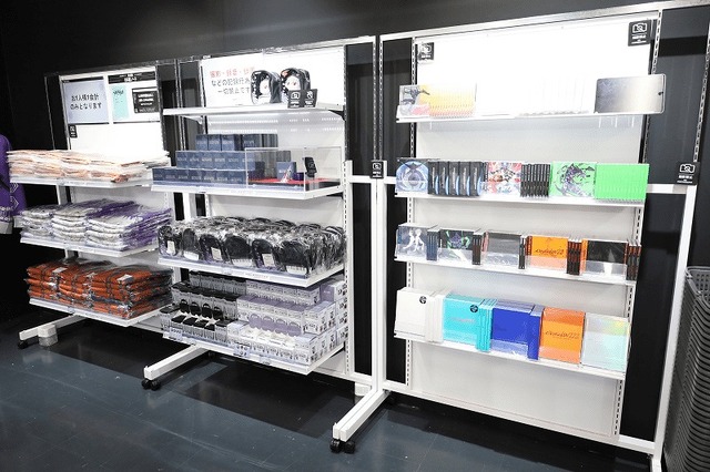 「『エヴァンゲリオン』シリーズ30th記念 最後のシ者 渚カヲル展」展示内容 （C）カラー （C）カラー／Project Eva.