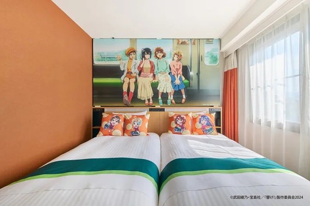 コラボヘッドホン響けユーフォニアム 劇場版「響け！ユーフォ二アム」公開記念、パイオニアのコラボ