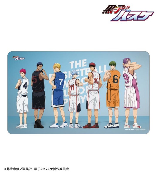 TVアニメ『黒子のバスケ』描き下ろし 集合 戦う背中ver. マルチデスクマット（C）藤巻忠俊／集英社・黒子のバスケ製作委員会