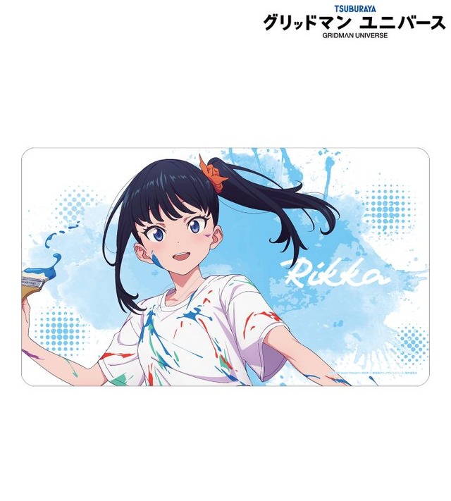 TVアニメ『グリッドマンユニバース』描き下ろし 宝多六花 ペインタースタイルver. マルチデスクマット（C）円谷プロ（C）2023 TRIGGER・雨宮哲／「劇場版グリッドマンユニバース」製作委員会