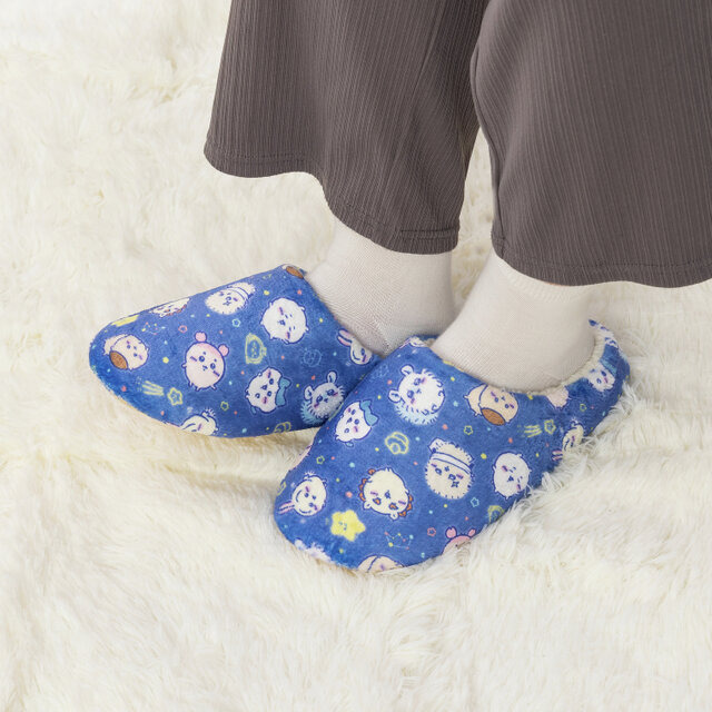 「ちいかわ」愉快な“Go！HARAJUKU”やカワイイ“星座”も！とっておきのアイテムを持ったぬいぐるみなど、新商品が本日10月17日11時発売