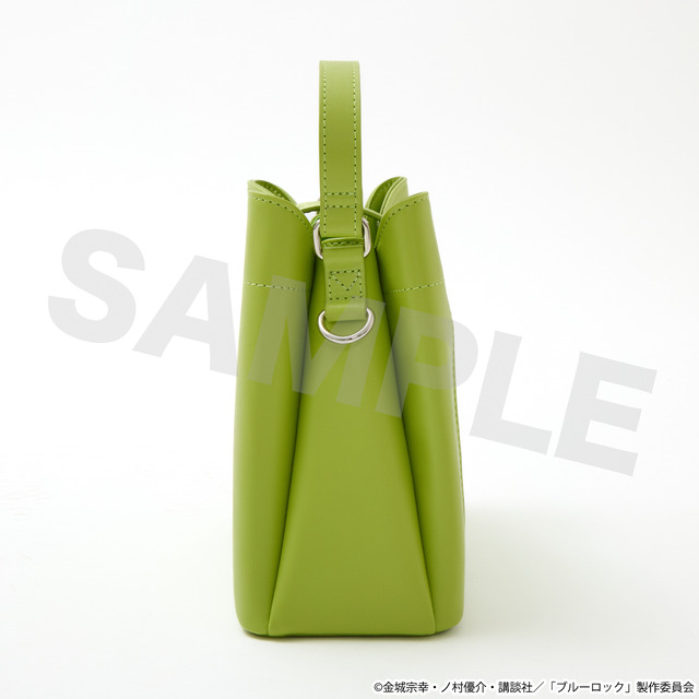 TVアニメ『ブルーロック』SuperGroupiesコラボ「潔世一 モデル　ショルダーバッグ」（C）金城宗幸・ノ村優介・講談社／「ブルーロック」製作委員会