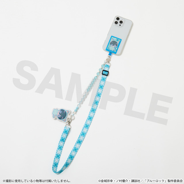 TVアニメ『ブルーロック』SuperGroupiesコラボ「糸師 凛 モデル スマホストラップ＆フォンタブ」使用イメージ（C）金城宗幸・ノ村優介・講談社／「ブルーロック」製作委員会