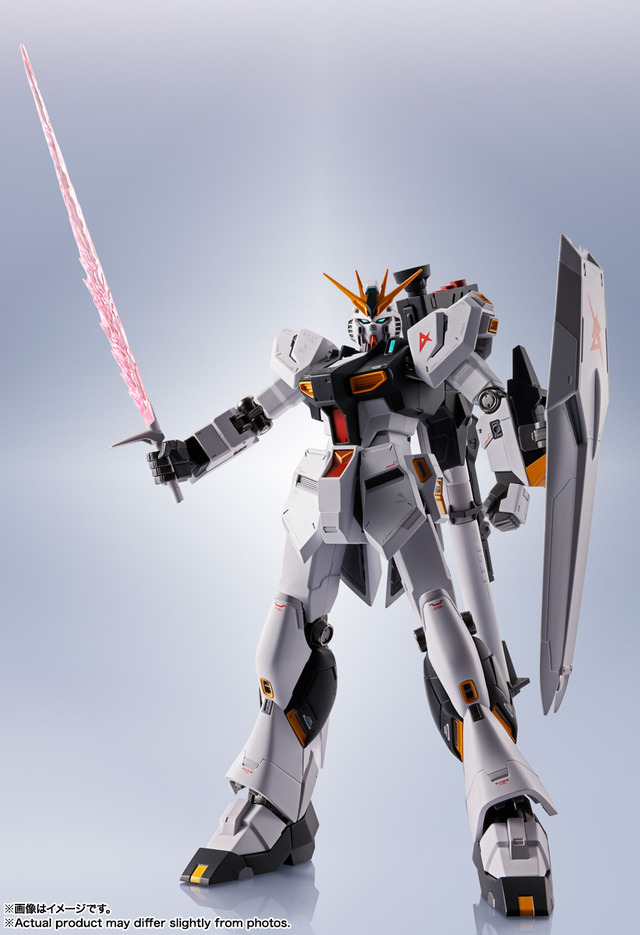 「METAL ROBOT魂＜SIDE MS＞ νガンダム」22,000円（税込）