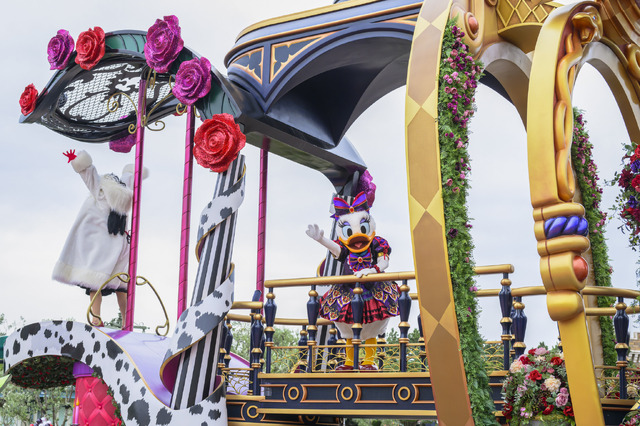 ハロウィン本番！超人気パレード＆アトモス、楽しい全身仮装で盛り上がる秋の東京ディズニーリゾート