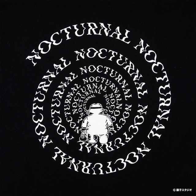 Nocturnal 笑ゥせぇるすまん Hypnotic Tee（Black）