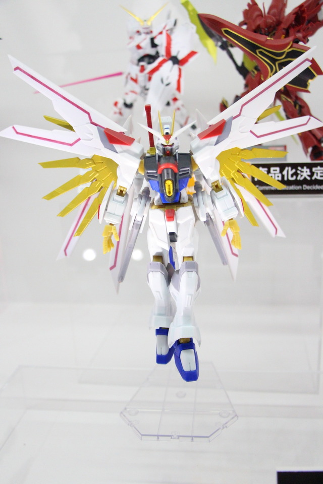 「TAMASHII NATION 2025」実物フィギュア