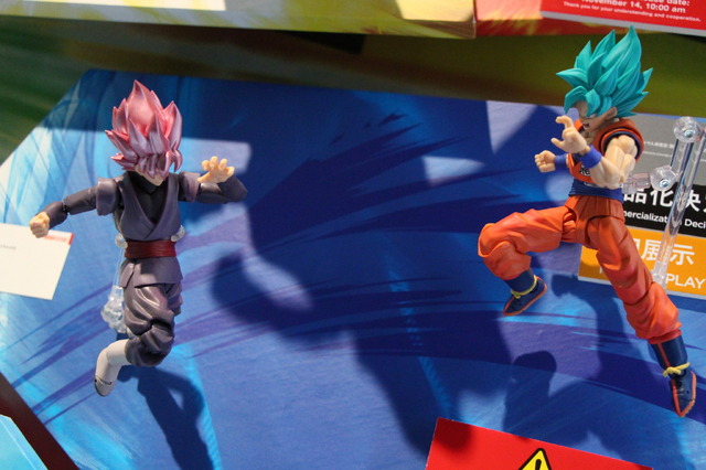 「TAMASHII NATION 2025」実物フィギュア