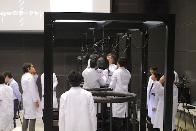 「SAO」がリアルに　「ソードアート・オンライン ザ・ビギニング」で体験した仮想現実レポート