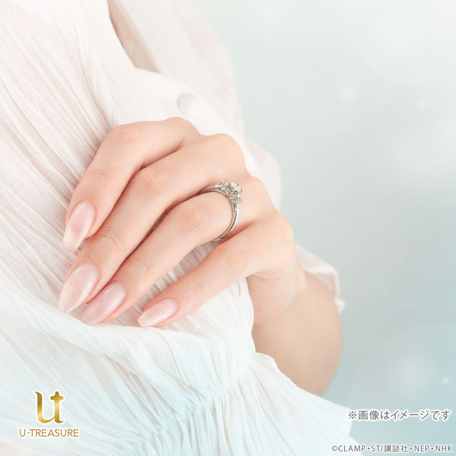 TVアニメ『カードキャプターさくら』モチーフのブライダルリング「ケロちゃん＆スッピー」使用イメージ（C）CLAMP・ST／講談社・NEP・NHK