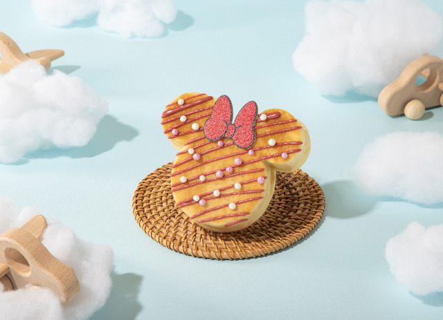 ピンクチョコブリオッシュ　　税込890円