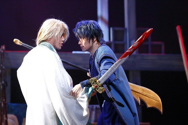 (C)草凪みずほ／白泉社・舞台『暁のヨナ』製作委員会