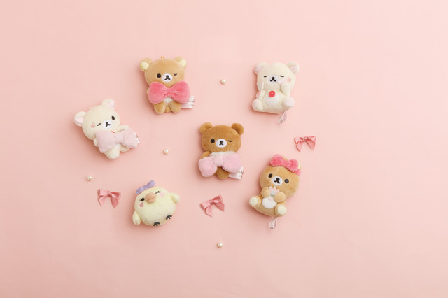 サンエックス「Makeup Rilakkuma てのりぬいぐるみ」（C）2025 SAN-X CO., LTD. ALL RIGHTS RESERVED.
