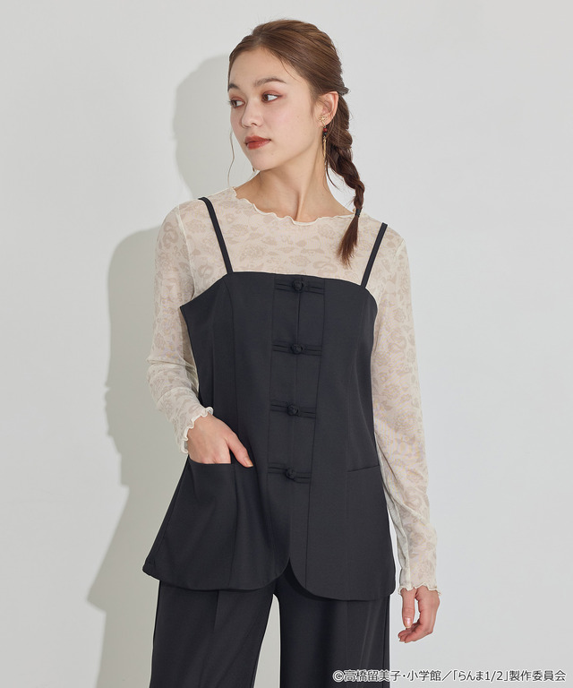 TVアニメ『らんま1/2』× earth music＆ecology Japan Label「チャイナビスチェ」ブラック　着用イメージ（C）高橋留美子・小学館/「らんま1/2」製作委員会