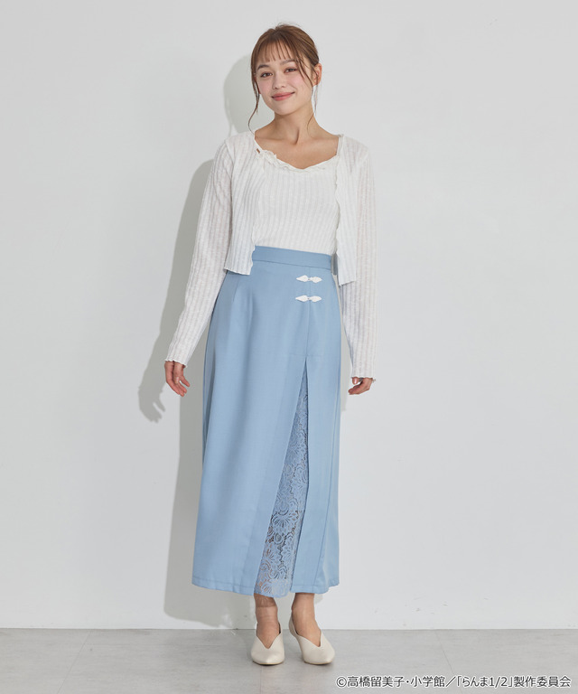 TVアニメ『らんま1/2』× earth music＆ecology Japan Label「チャイナスカート」ライトブルー　着用イメージ（C）高橋留美子・小学館/「らんま1/2」製作委員会