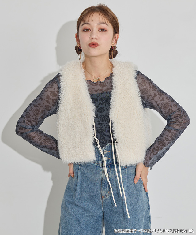 TVアニメ『らんま1/2』× earth music＆ecology Japan Label「シアートップス」ブラック　着用イメージ（C）高橋留美子・小学館/「らんま1/2」製作委員会