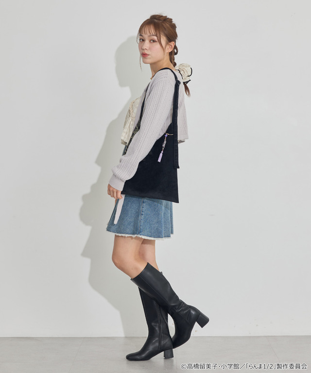 TVアニメ『らんま1/2』× earth music＆ecology Japan Label「チャイナトートバッグ」ブラック　使用イメージ（C）高橋留美子・小学館/「らんま1/2」製作委員会