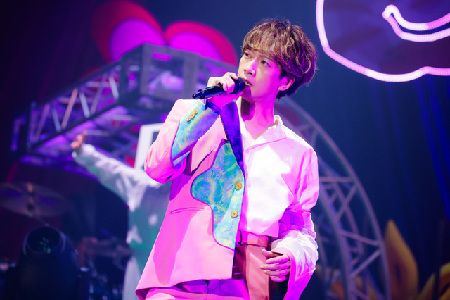 超人的シェアハウスストーリー『カリスマ』ライブツアー「カリスマガンボツアー」レポート／Photo by江藤はんな