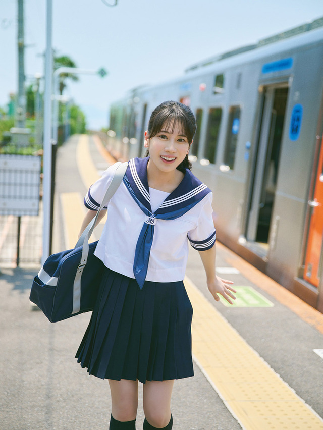 野中ここな 1st 写真集「うたかた」