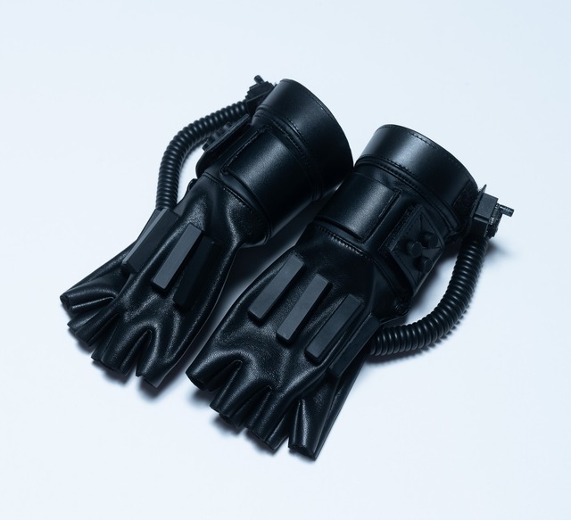 『SAKAMOTO DAYS』ハガキ応募 Bコース：シンのグローブ（C）鈴木祐斗／集英社