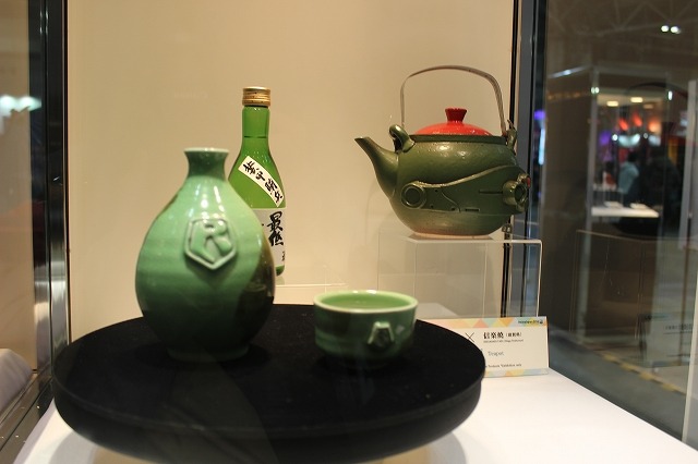 「刀剣乱舞」から「あらいぐまラスカル」まで　伝統工芸とアニメのコラボに来場者多数