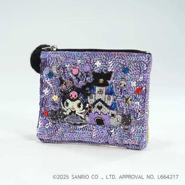 スパンコール刺繍ポーチ“Kuromi”    ¥9,690(税込)