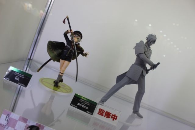 コトブキヤブース、「刀剣乱舞」展示に女性の列！ダンボーグッズ販売も