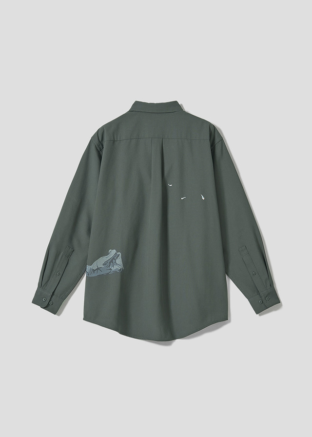 アニメ『チェンソーマン』×グラニフ「easy revenge！｜ルーズシャツ」背面