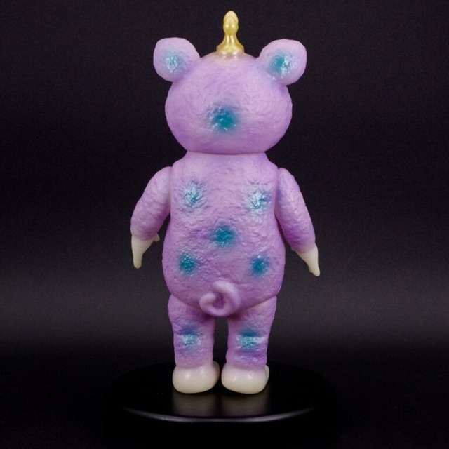 ブースカ(蓄光パープル)/11,000円(税込)