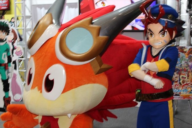 電通ブースに人気キャラ大集合　「バディファイト」から「食戟のソーマ」まで